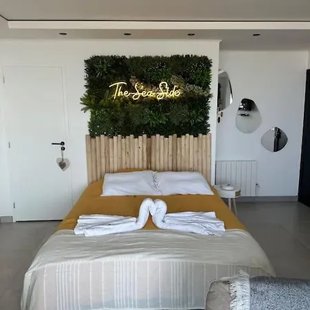 Sea Side Vue Apartman *